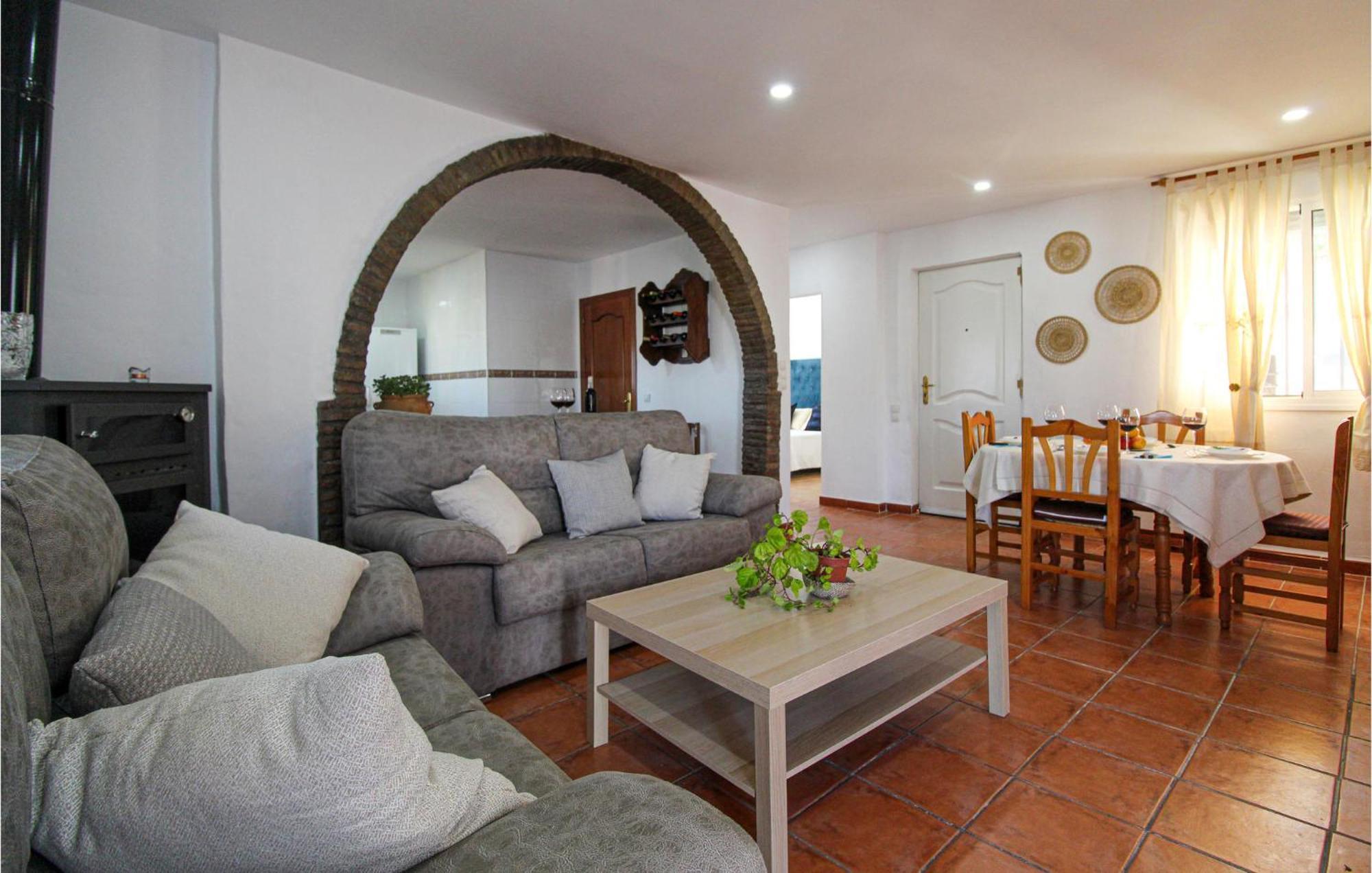 4 Bedroom Gorgeous Home In Sedella Exterior photo